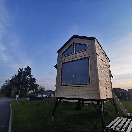 Treehome Tinyhouse Střítež Dış mekan fotoğraf