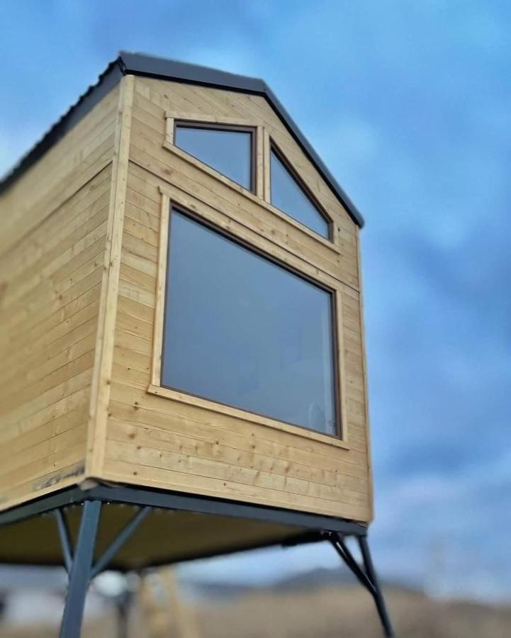 Treehome Tinyhouse Střítež Dış mekan fotoğraf