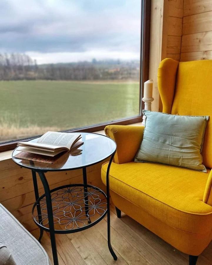 Treehome Tinyhouse Střítež Dış mekan fotoğraf