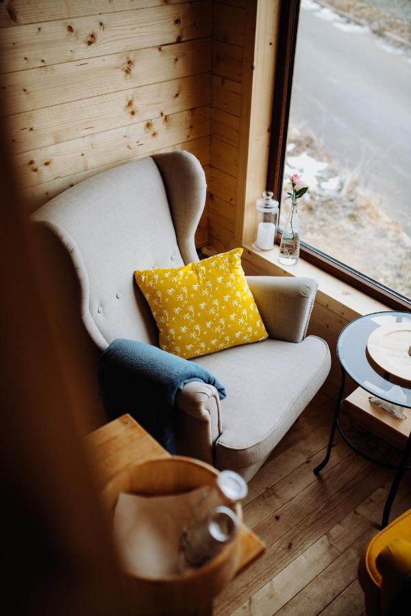 Treehome Tinyhouse Střítež Dış mekan fotoğraf
